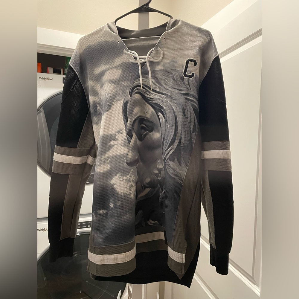 Entree LS black hockey jersey - vintage size L
